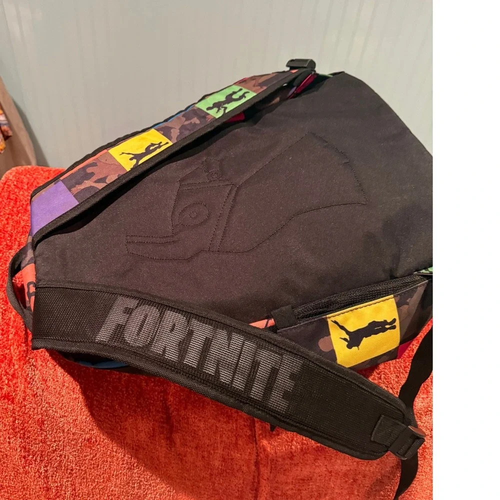 Fortnite Kids Backpack Multicolored Camo‎ Emotes Llamas Graphic